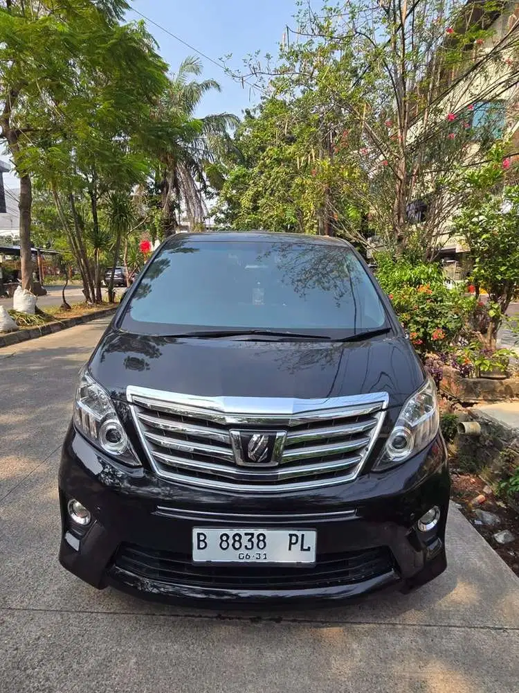 Toyota Alphard SC 2.4 2014 Bensin