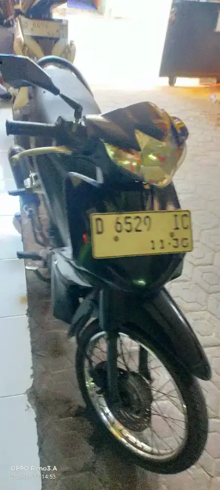 Honda Revo Fit 2011 lkp siap pakai