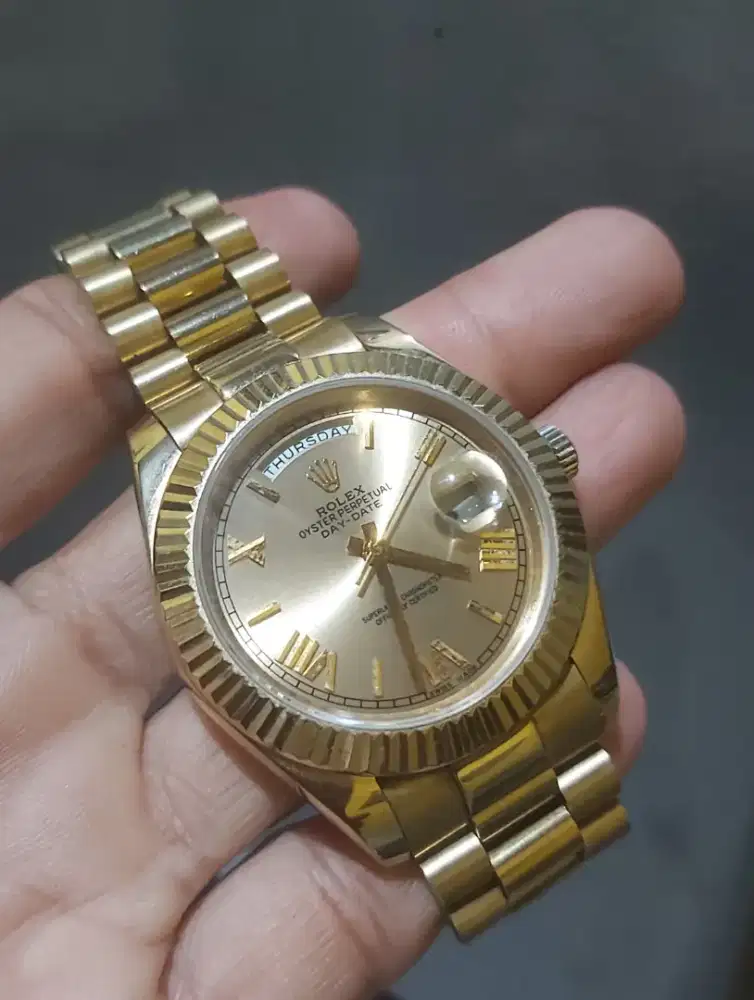 Automatic President Watch (premium)