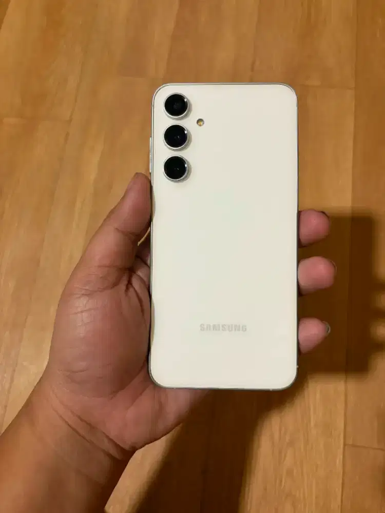 Samsung S23 FE 8/256GB SEIN