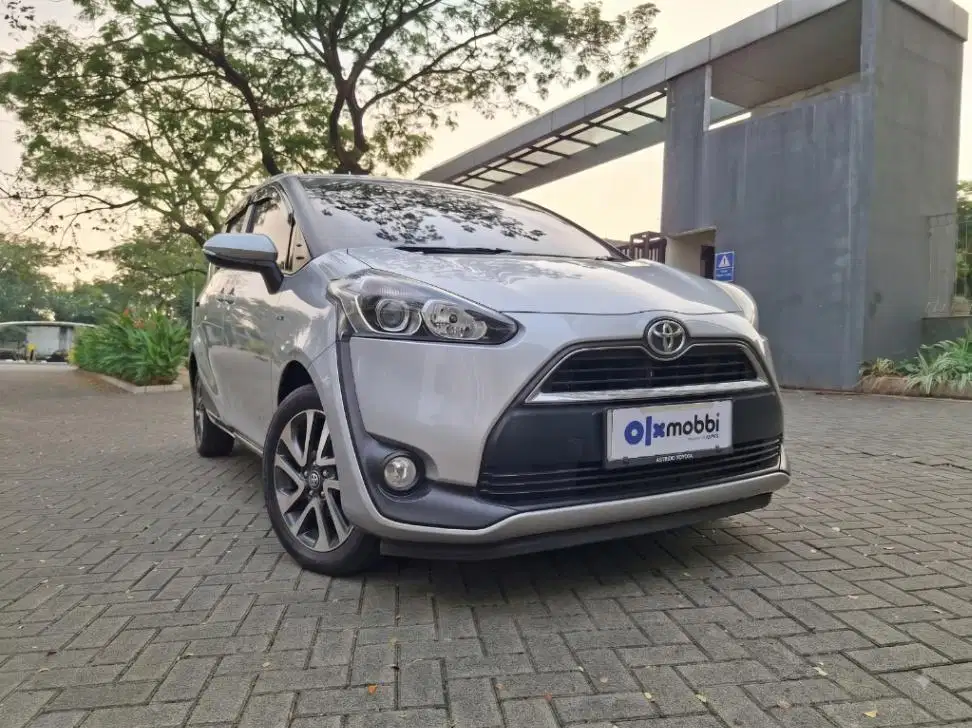 DP 5% Toyota Sienta 1.5 V Bensin-AT 2018 CUATD
