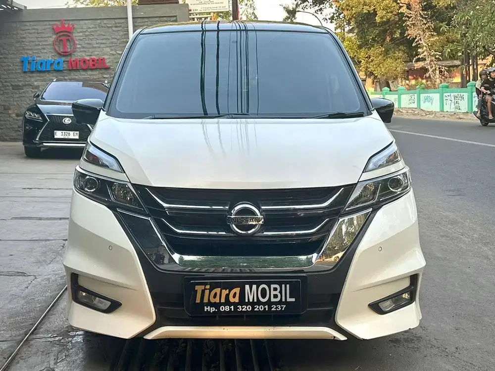 Nissan Serena 2.0 HWS AT Th 2019