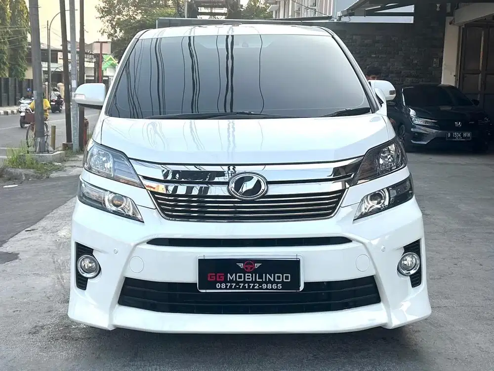 Toyota Vellfire 2.4 ZG Pilot Seat AT Th 2014 LOW KM