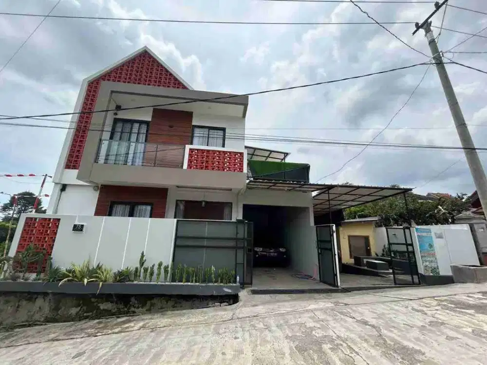 Dijual Rumah Villa Kantor Full Furnished dan Kebun Kaktus Aktif di Lembang
