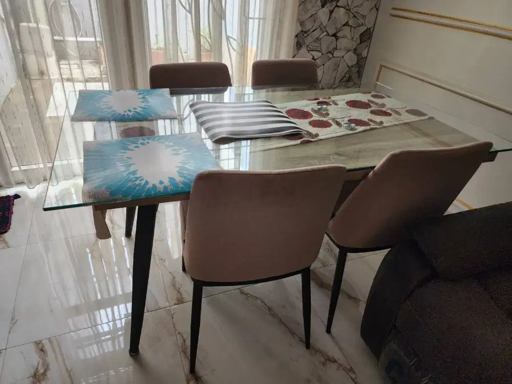 Jual Meja Makan Bersama Kusi Makam