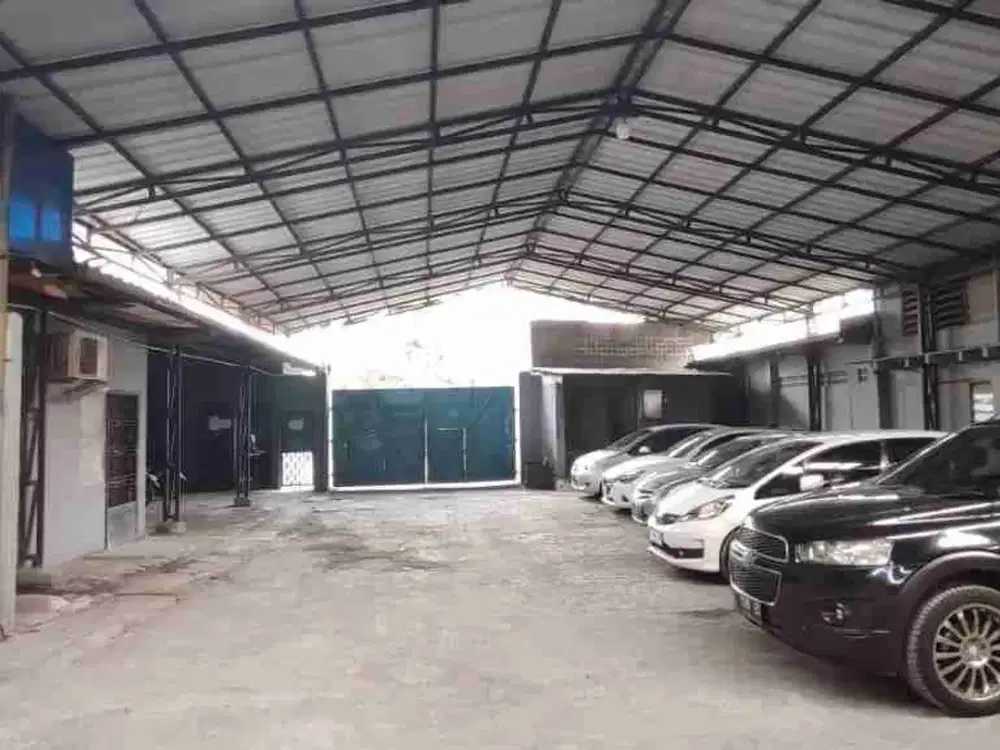 Dijual Gudang sayap TKI bekas pabrik busa