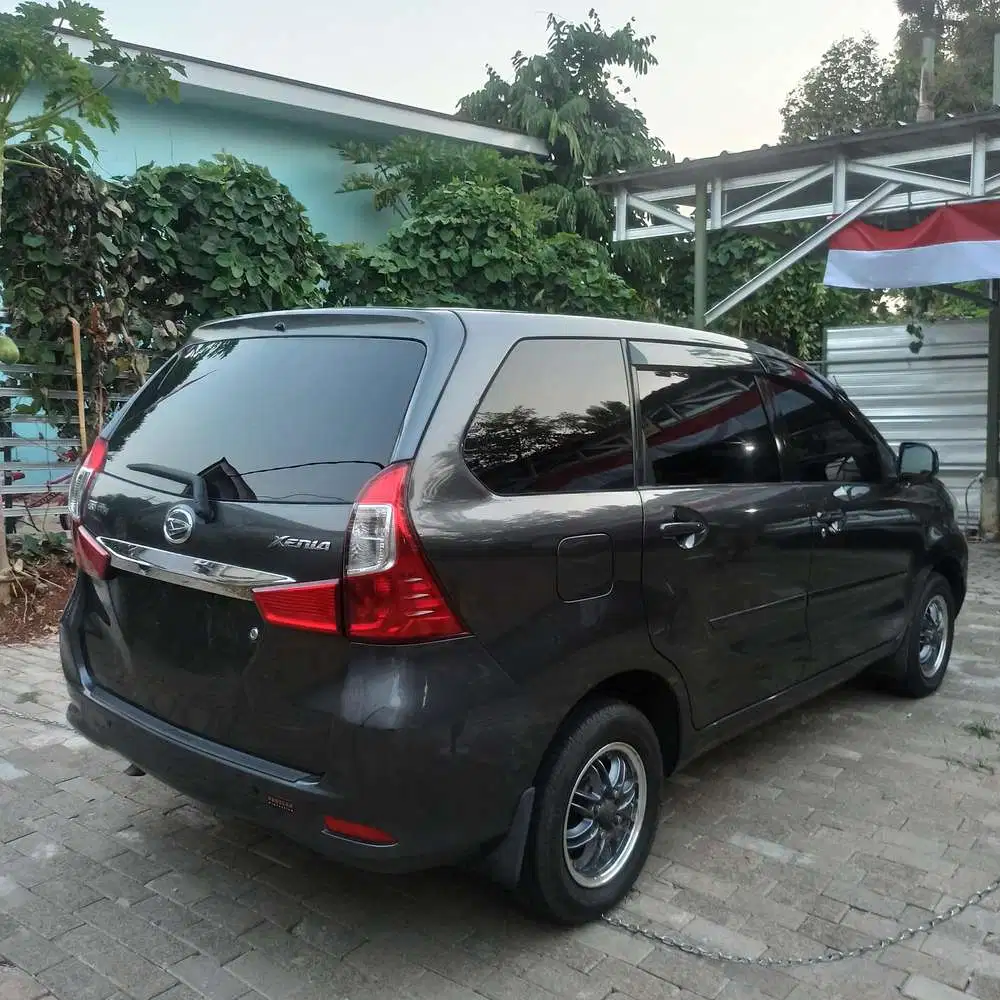 Daihatsu Xenia 2016 Bensin