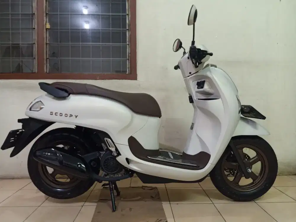 Honda SCOOPY PRESTIGE KEYLESS CBS ISS PERAKITAN 2026 BL 4 ( LIKE NEW)