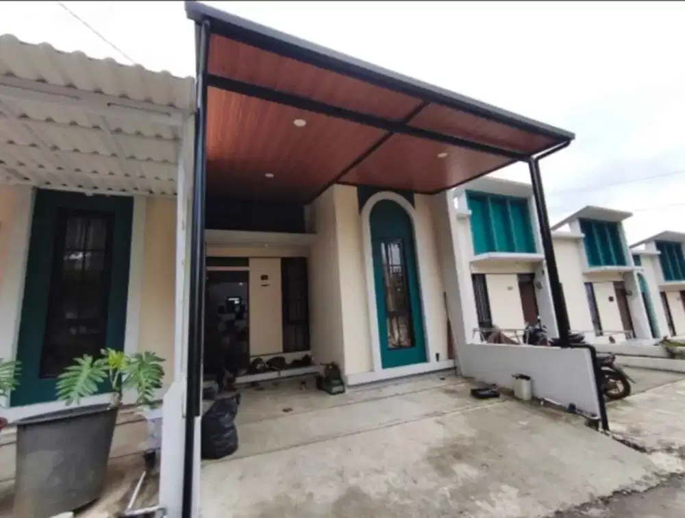 Kanopi atap alderon rs