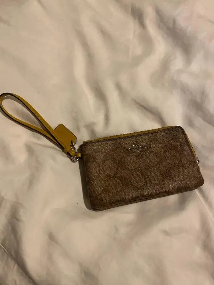 Dompet Coach second