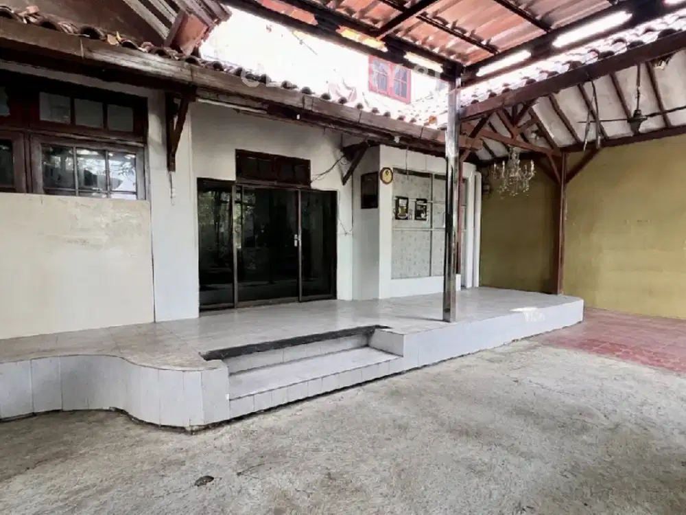 Rumah Tua Lokasi Strategis Cocok Untuk Usaha Di Pulomas S9775