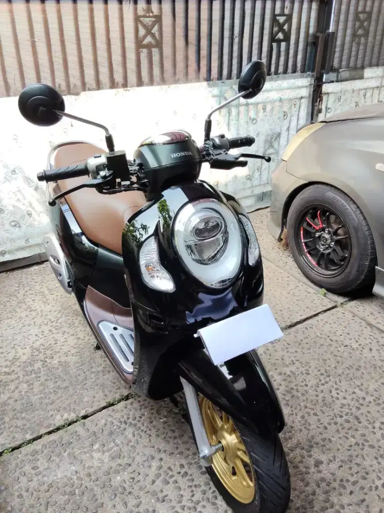 Scoopy prestige se
