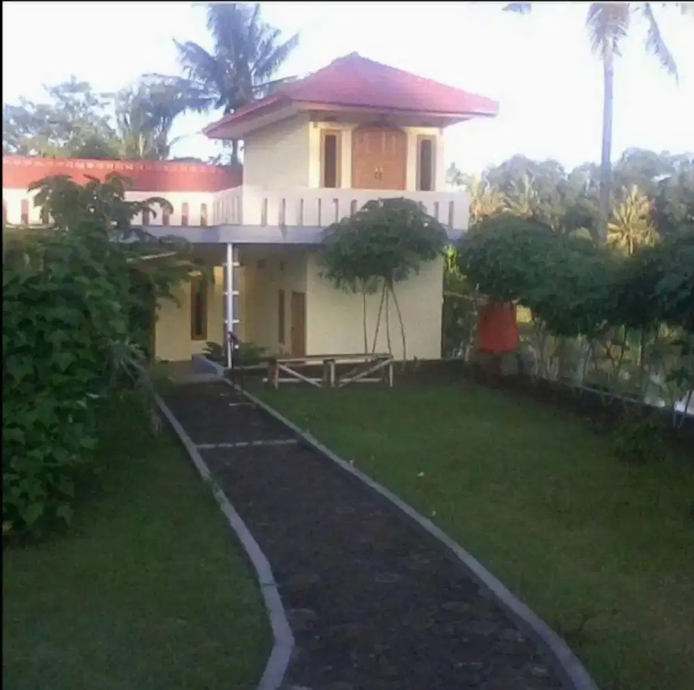 Dijual Tanah dan Bangunan di Cisaat Sukabumi