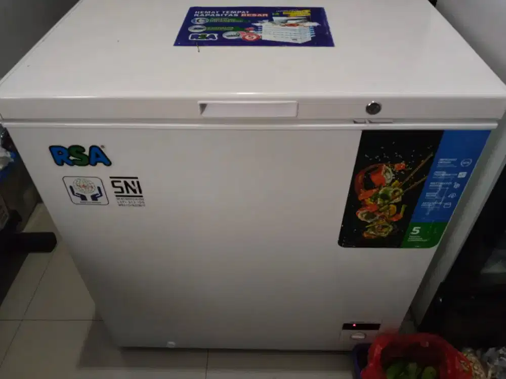 Jual freezer rsa ukuran  210 liter fresh beku
