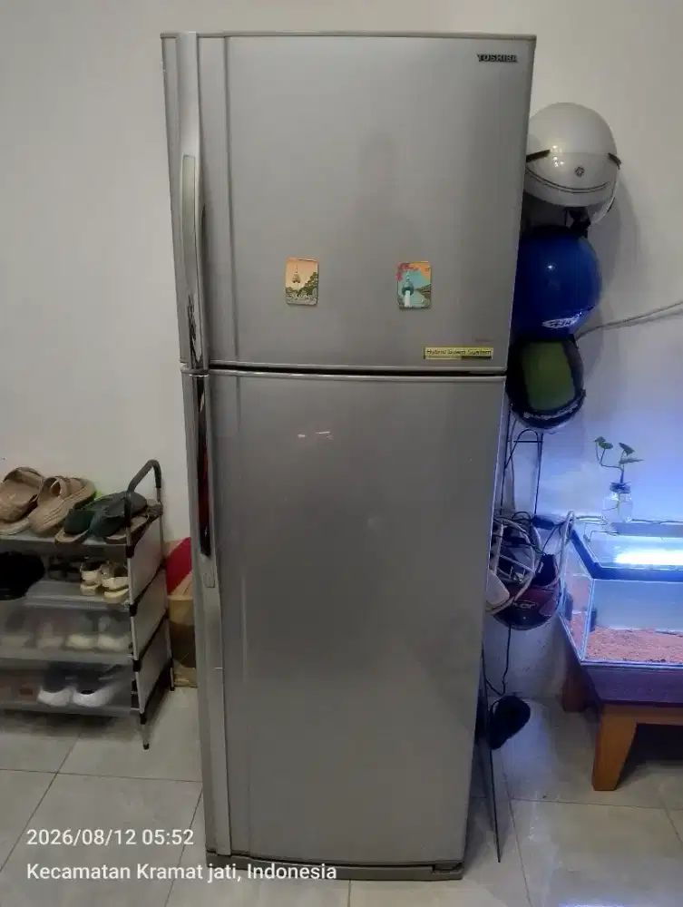 Kulkas Toshiba Hybrid Plasma (2 Pintu)