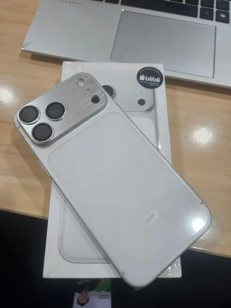 iPhone 17 Pro Max 256GB Silver Resmi Blibli