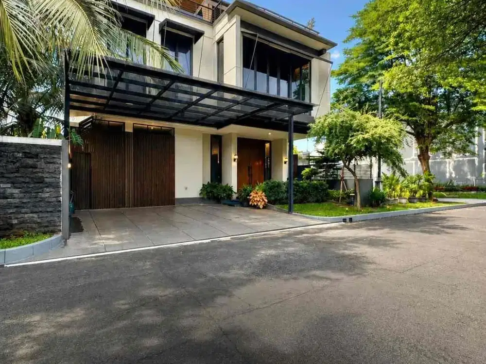 Rumah mewah dalam lingkungan asri di kemang jaksel