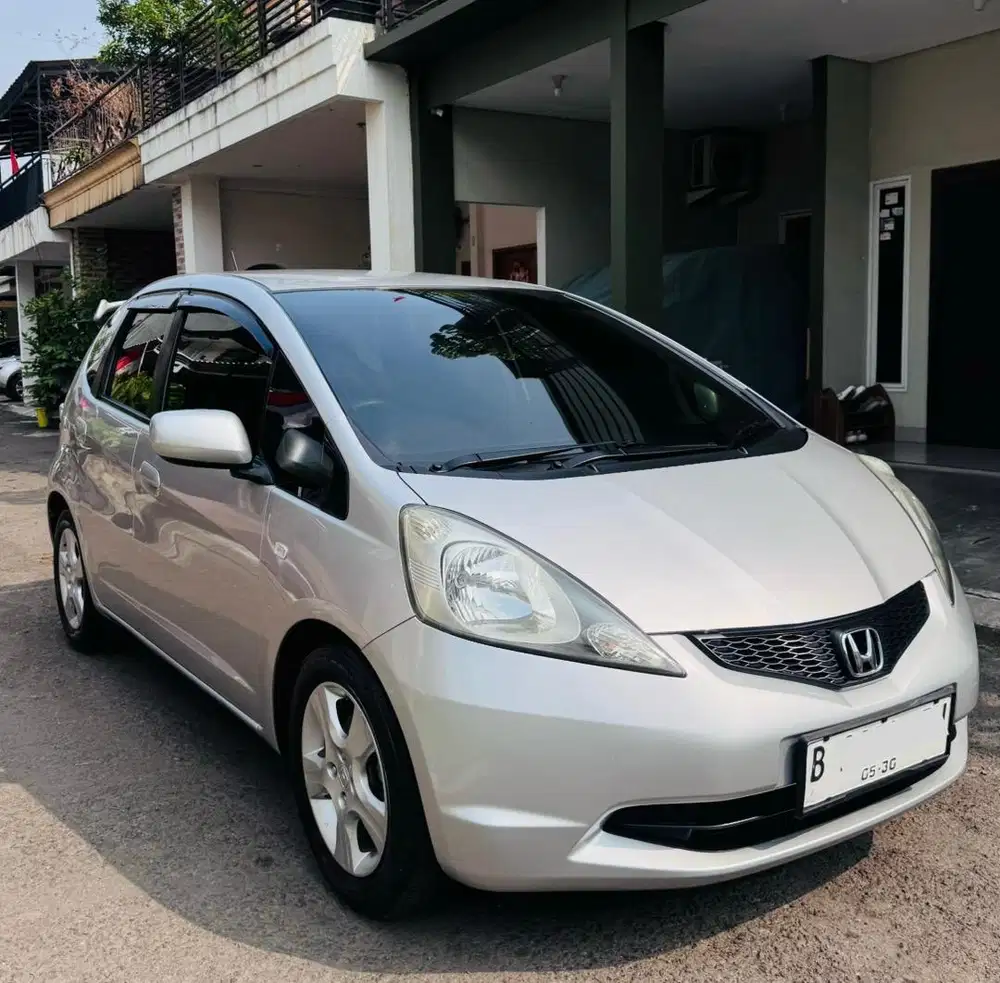 Honda Jazz S MT 2009 Km. 58 rb ANTIK