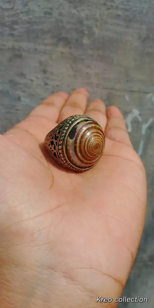 Cincin Batu Mustika Kol Buntet Pamor Puser Bumi