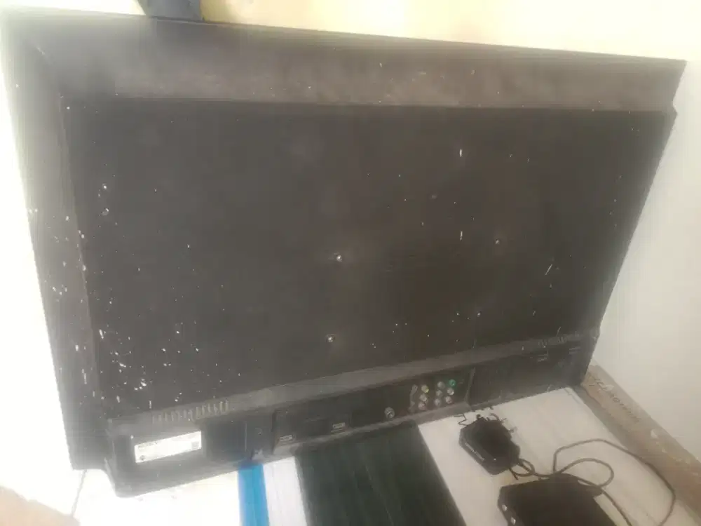 Televisi soni 32inc