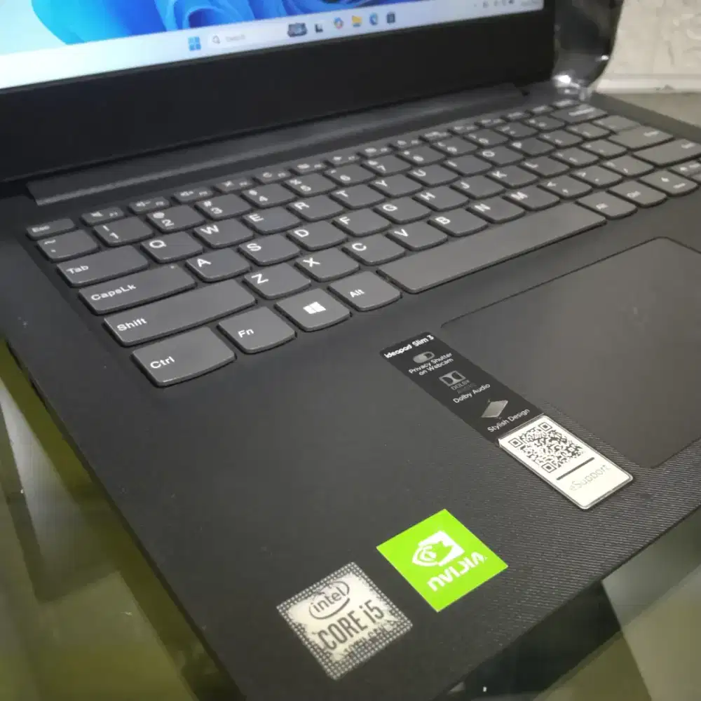 Lenovo Ideapad slim 3 core i5 gen 10 VGA ram 8gb ssd nvme 512gb