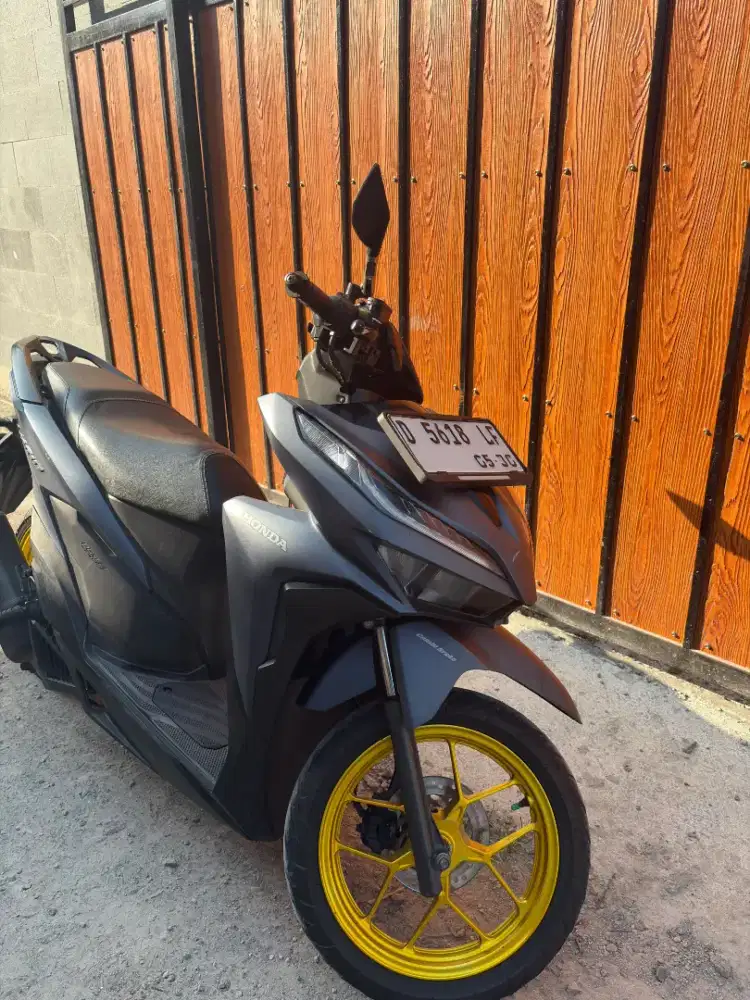 Dijual Motor Honda Vario 2019 Mulus