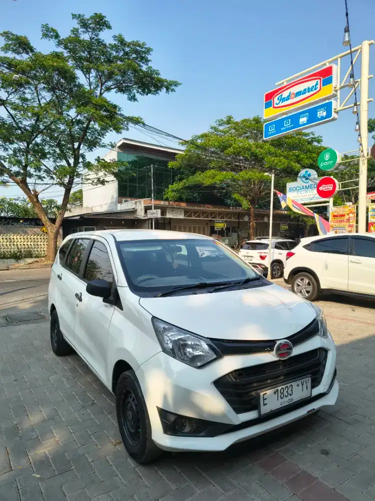 Sigra M/T D Plus 2018 Terawat Pajak Aktif Panjang