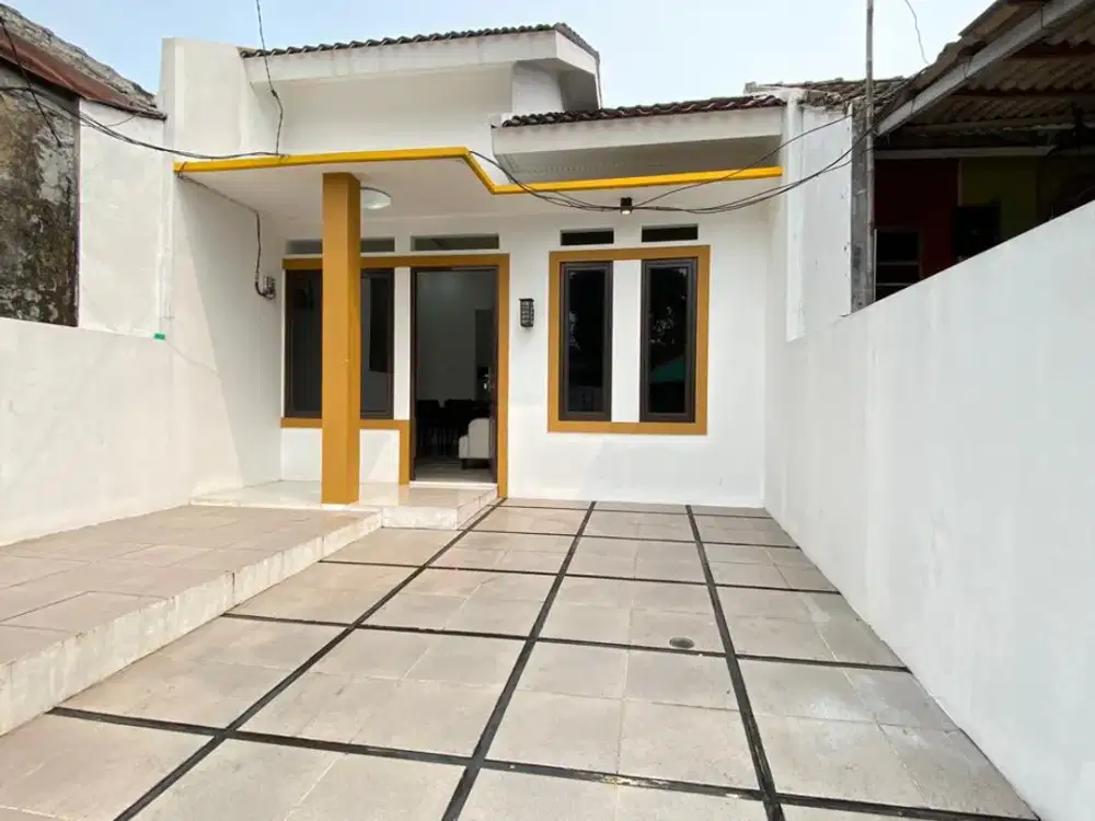 DIJUAL RUMAH MURAH DI BEKASI TIMUR REGENCY DEKAT TRANSPORT UMUM,BEKASI