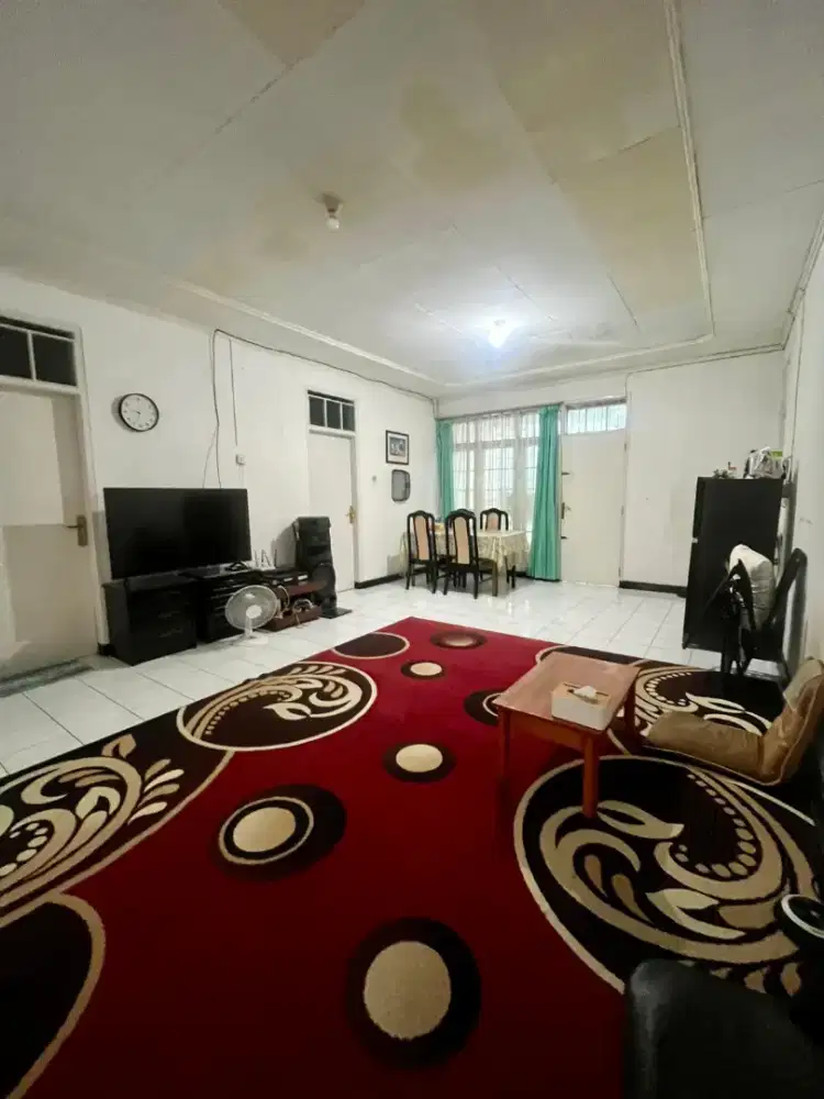 Jual rumah di pusat kota bandung dekat hotel horison buahbatu