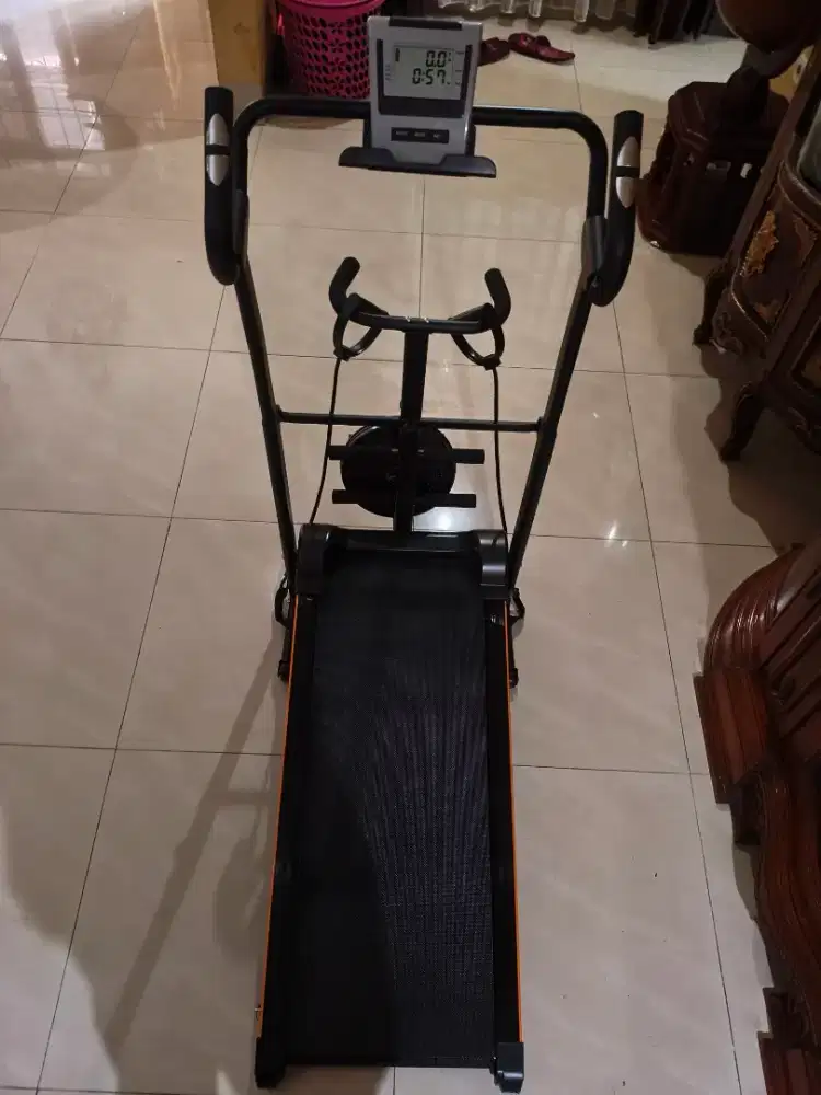 TREADMILL MANUAL MODEL TERBARU