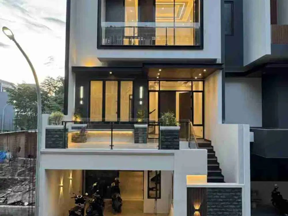 Rumah Mewah belakang ragunan Jagakarsa