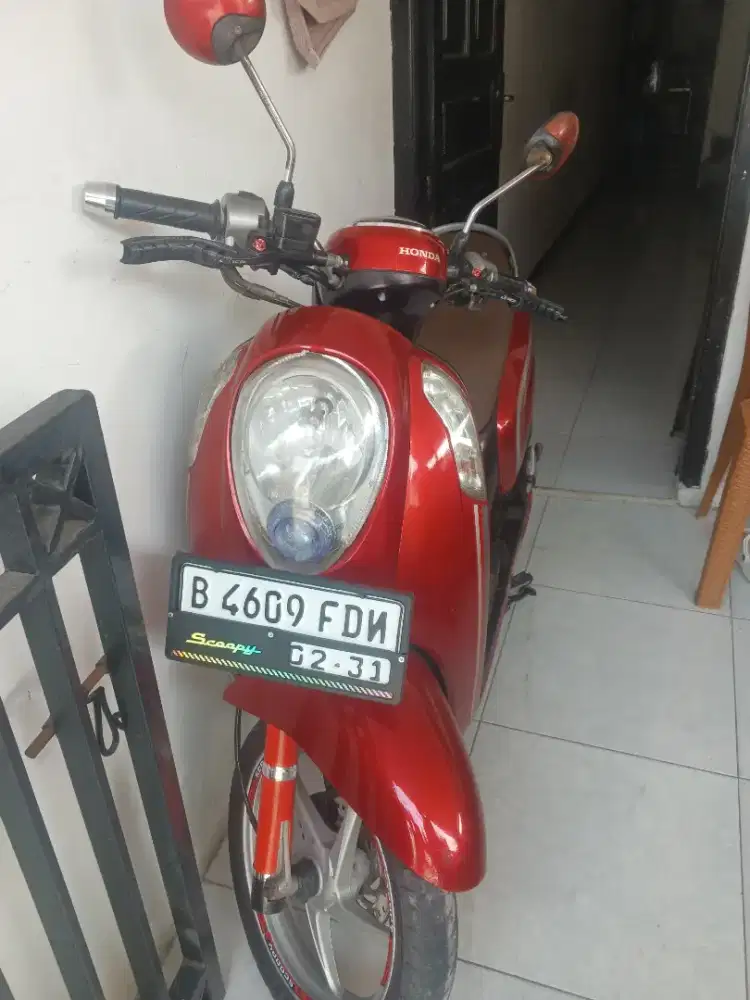 Honda Scoopy stylish 2016 merah kinclong