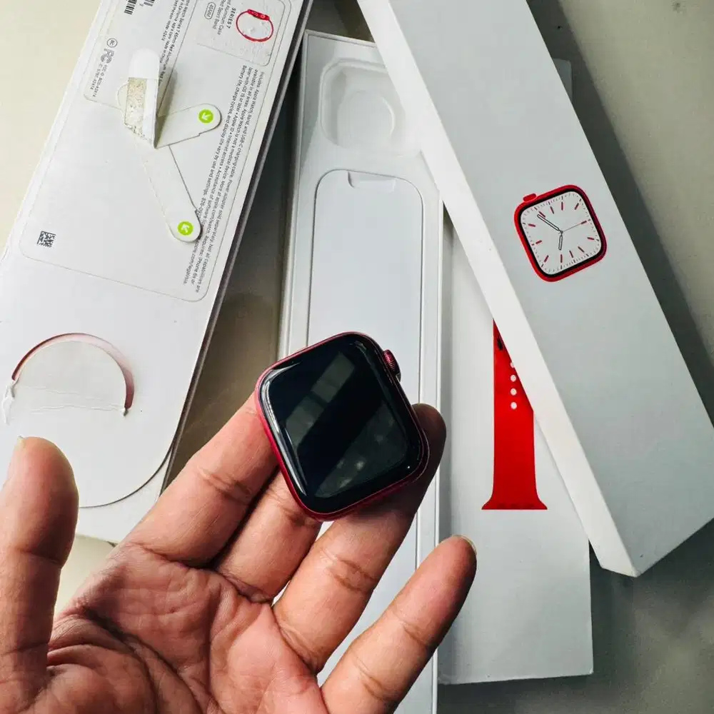 Apple watch 7 45 mm red edisien