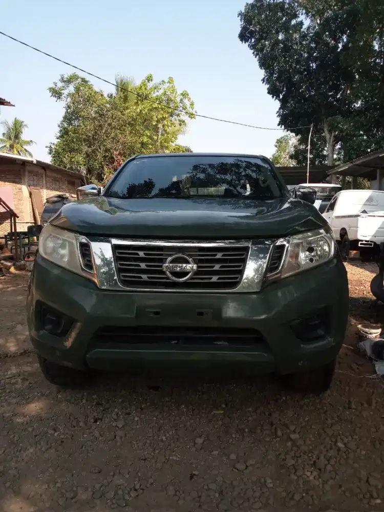 Navara NP300 4x4 ex kendaraan dinas