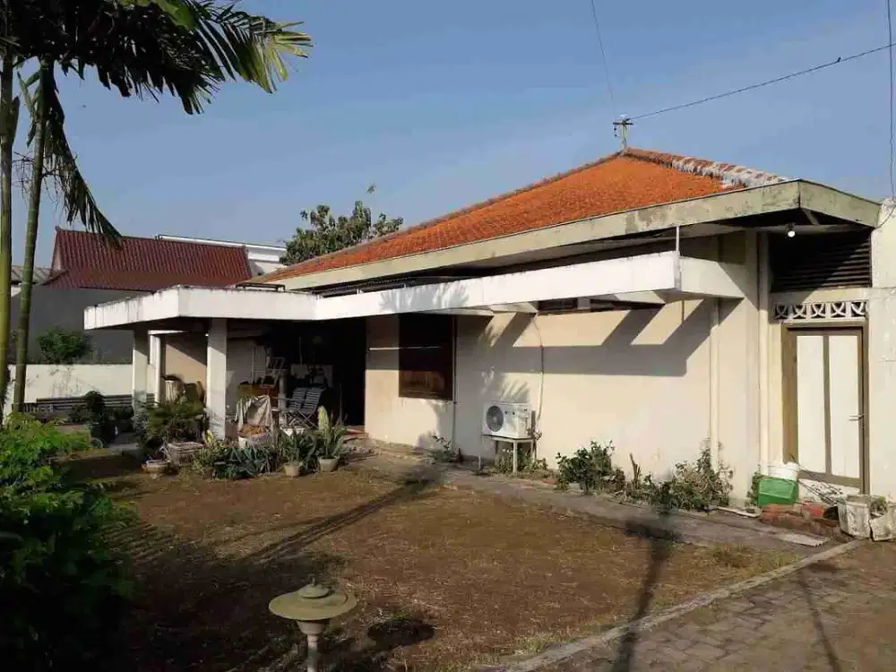 Dijual Murah Rumah Hitung Tanah di Gayung Kebonsari Surabaya