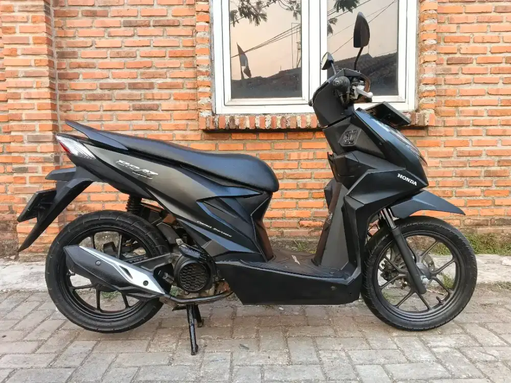 Honda Beat Deluxe ISS 2022 Mulus Pajak On 2027 Panjang