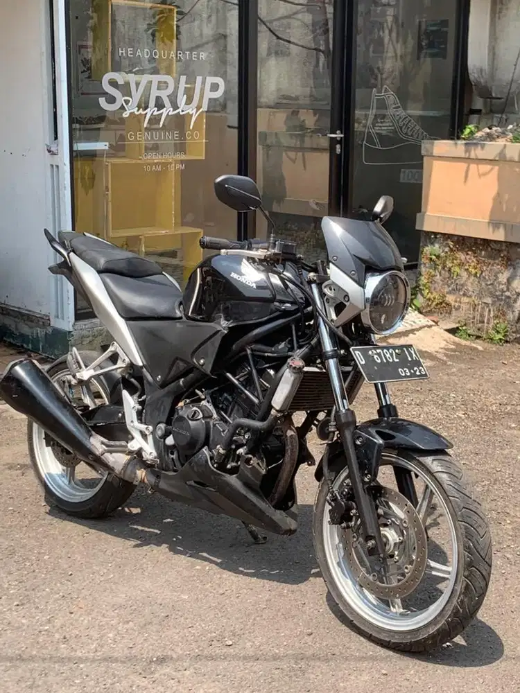 Cbr 250 r cbu thailand