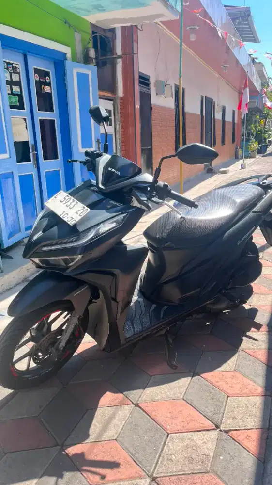 dijual vario 125cc tahun 2020
