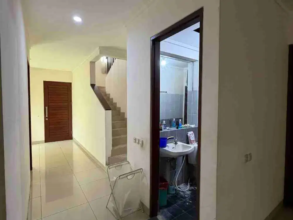 Dijual Rumah di Premier Paviliun, Jakarta Selatan