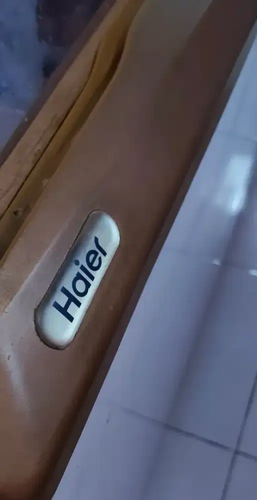 Dijual nego 2jt Freezer Haier type SD 322 C kapasitas 350L