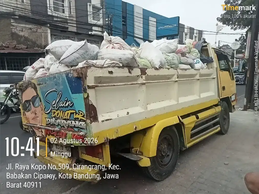 Terima jasa buang puing berangkal , sampah proyek , pindahan baran