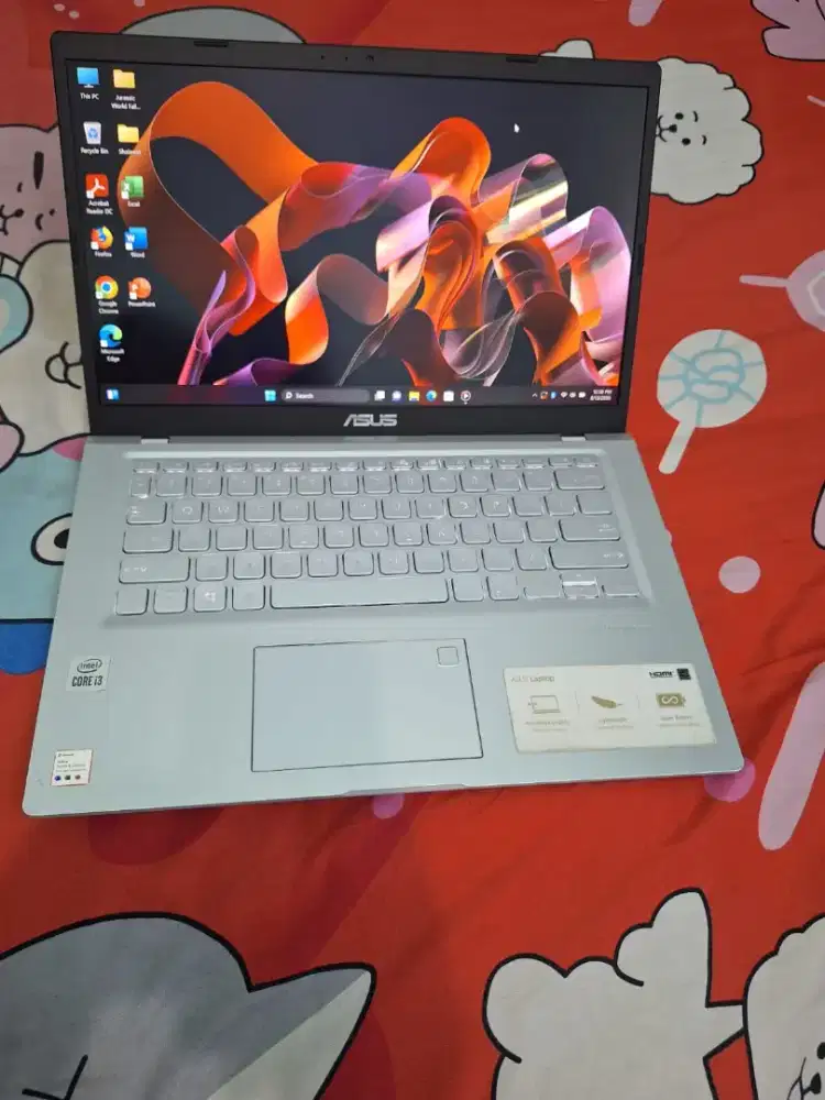Bismillah dijual laptop Asus core i3 gen 10