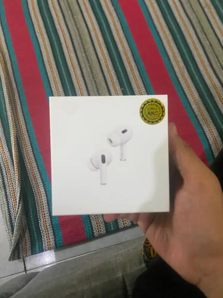 bnib Aripods pro (2nd gen)