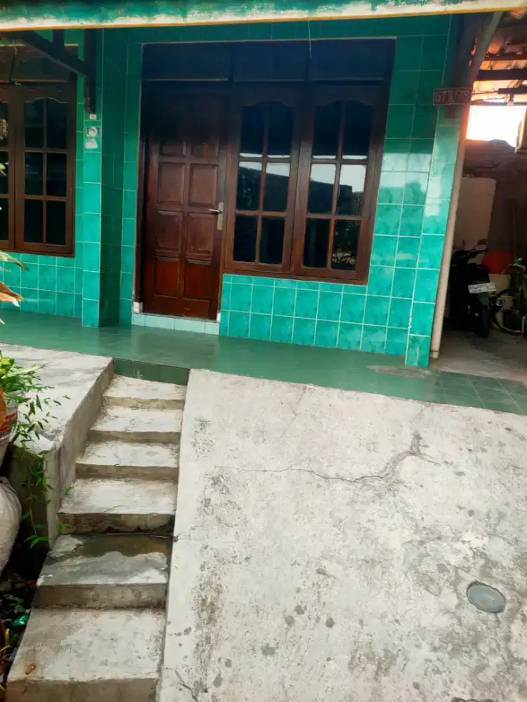 Disewakan Kos 2*3 dan Rumah 2 petak