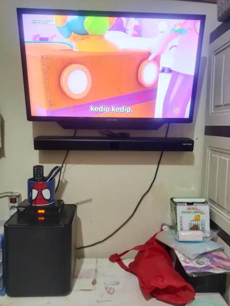 TV Polytron Soundbar 32