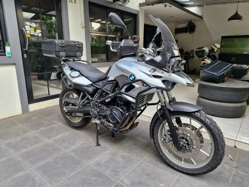 BMW F700GS adv 800cc fp low km