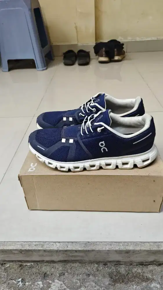 Dijual On Cloud 6 uk 44