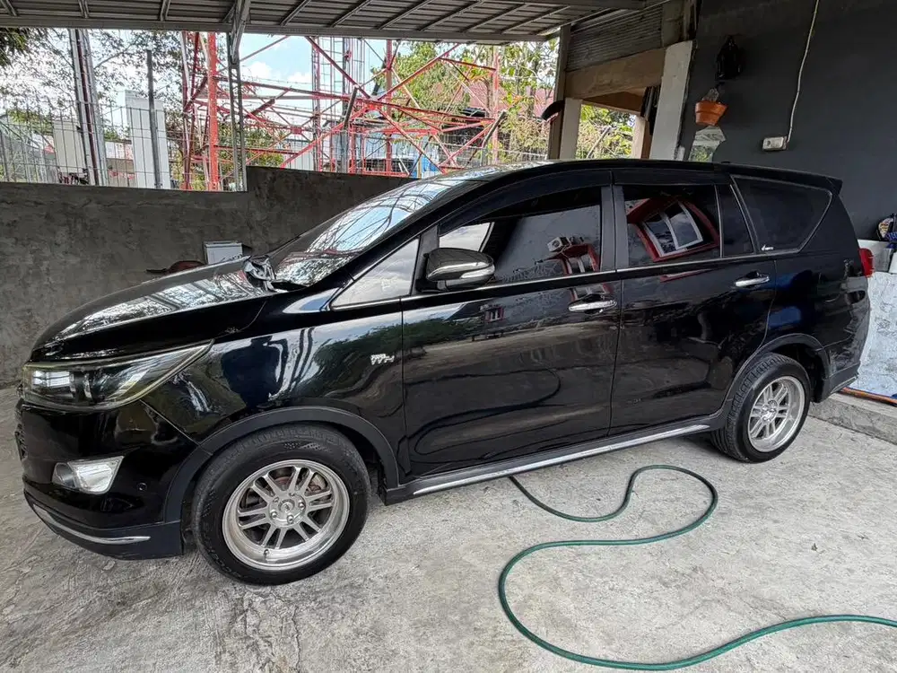 Jual Innova venture