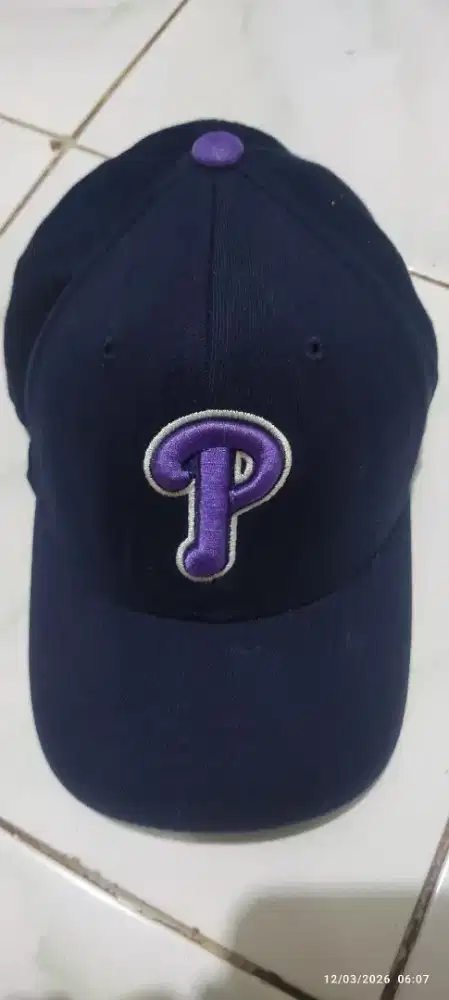 Topi MLB Logo P
