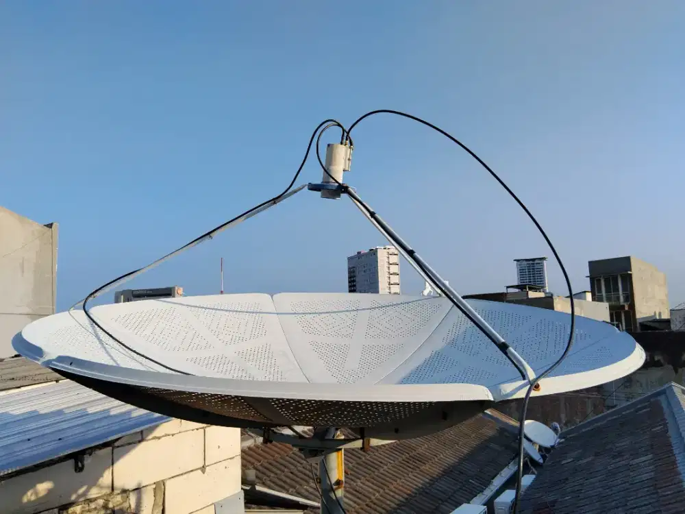 Pemasangan, servis, antena TV Digital, CCTV.